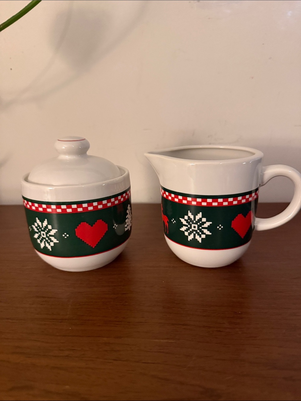 Holiday Ceramic Creamer and Sugar Set - Green and Red